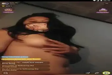 Dokumentasi Zyrda Alia Cantik Live Kasur