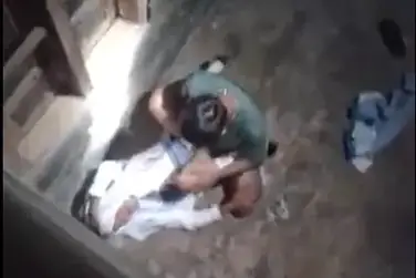Siswi SMK Mesum Di Rumah Kosong Viral Amatir