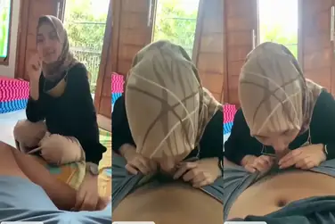 Ukhti Hijab Cantik Pasrah Servis Kasur