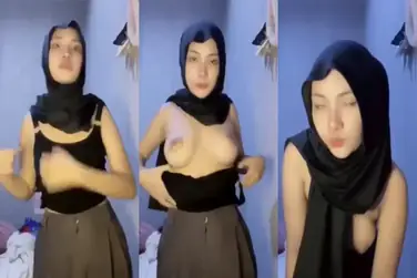 Ukhti Hijab Hitam Cantik Live Bersantai Kasur 2026